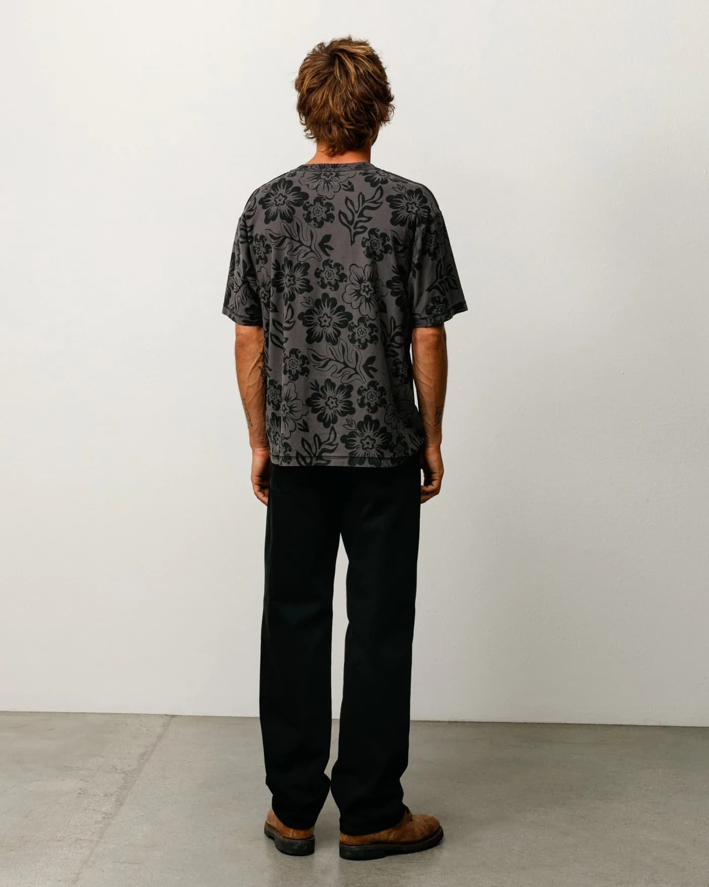 LAZY FLORAL TEE release photo 4