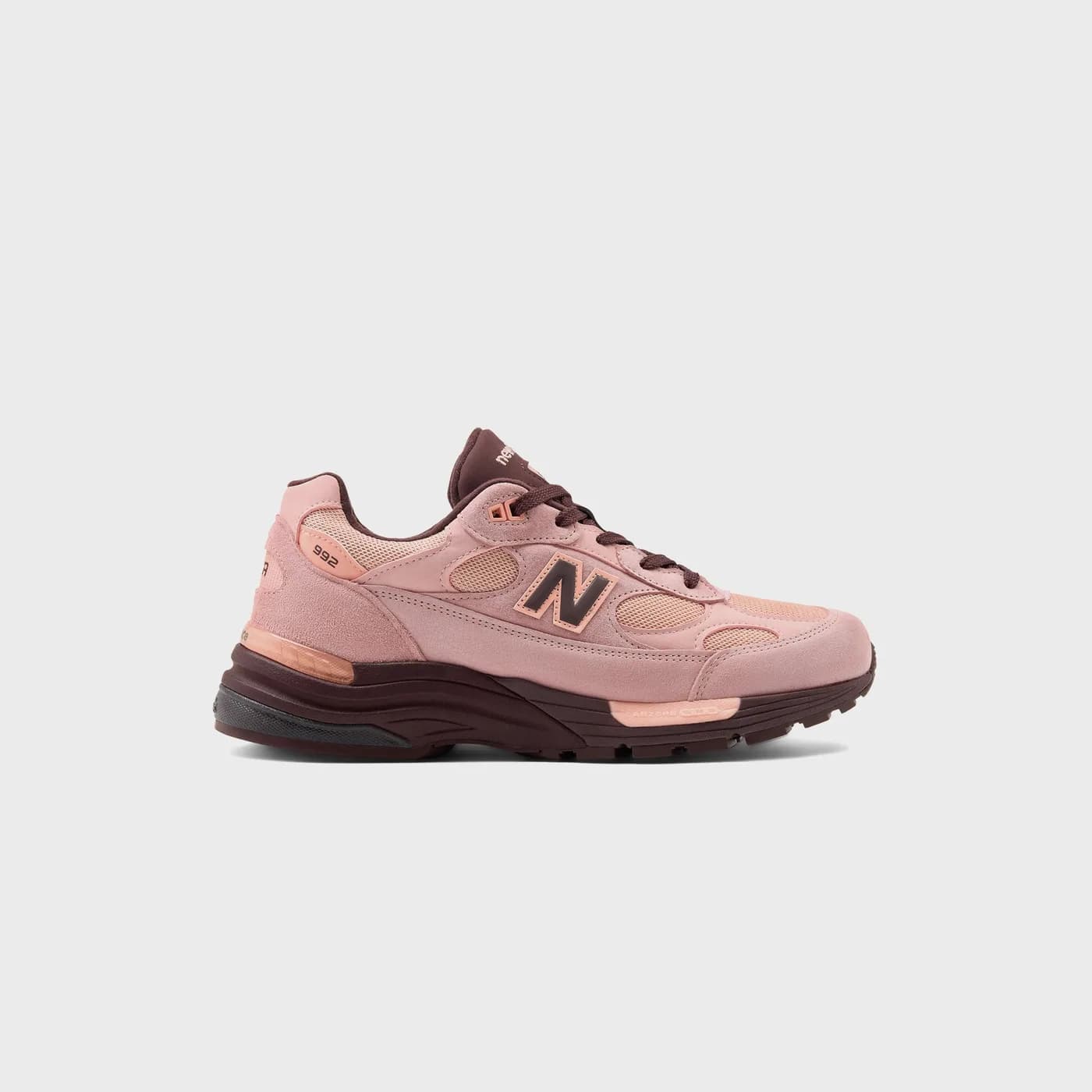 New Balance Made in USA 992 - Pink Chalk / Pink Lemonade / Cherry Leather New Balance release photo