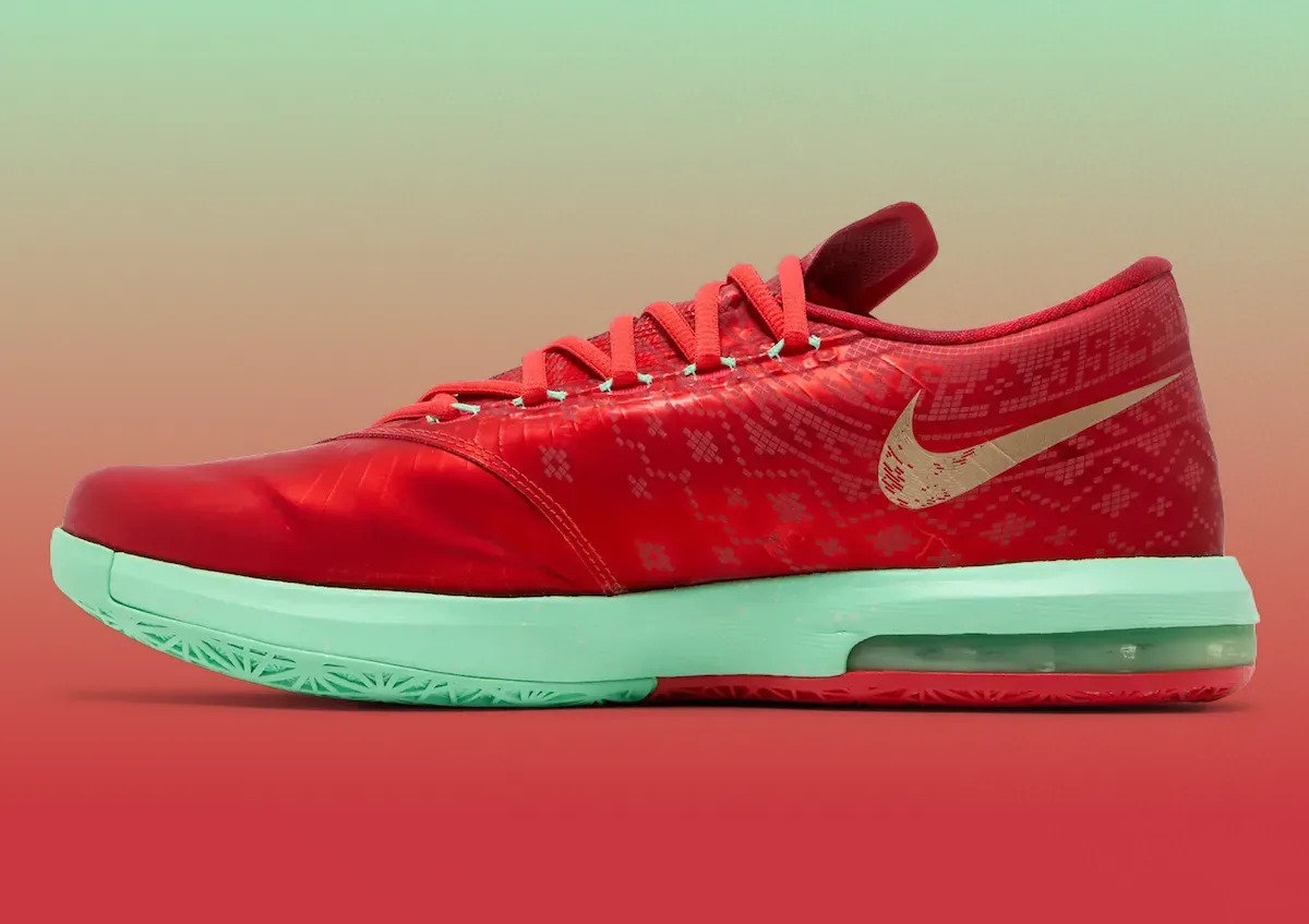 Nike KD 6 “Christmas” release photo 3