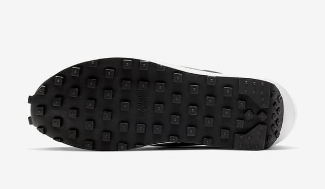 sacai x Nike LDWaffle Nike release photo