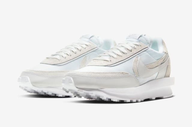 sacai x Nike LDWaffle Nike release photo