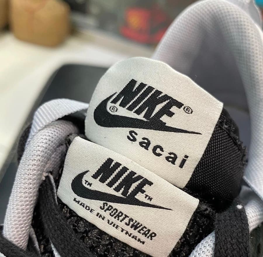 Sacai x Nike VaporWaffle release photo 22