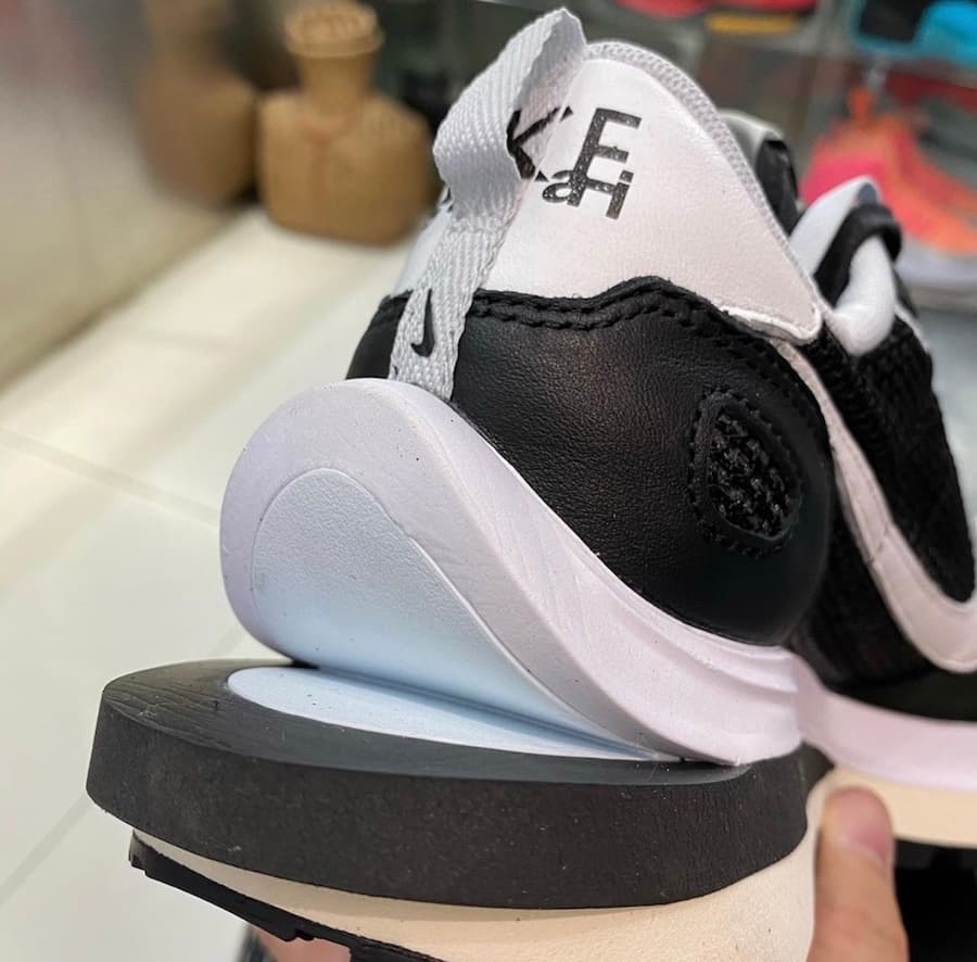 Sacai x Nike VaporWaffle release photo 24