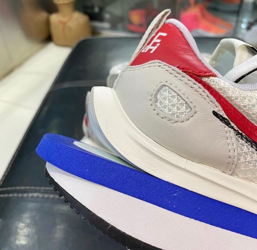 Sacai x Nike VaporWaffle release photo 25