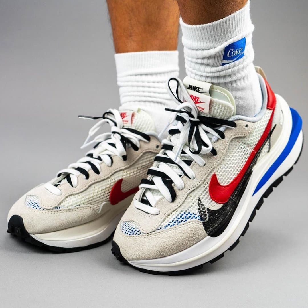 Sacai x Nike VaporWaffle release photo 11