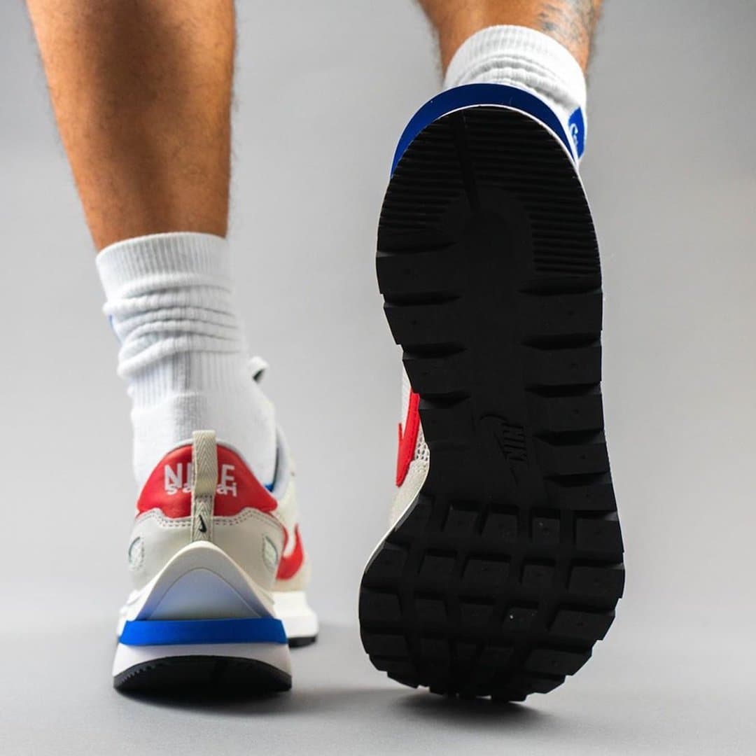 Sacai x Nike VaporWaffle release photo 18