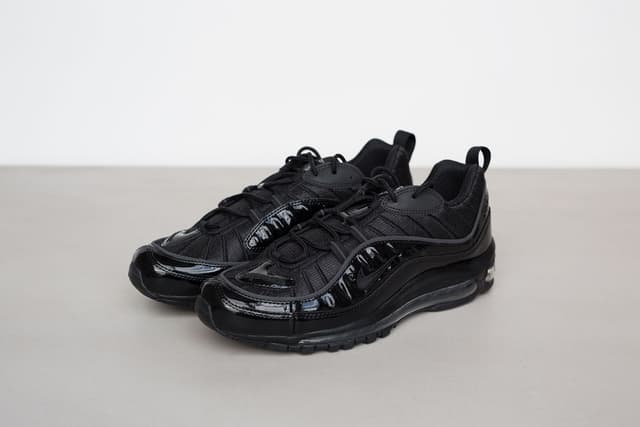 Supreme x Nike Air Max 98 Nike release photo