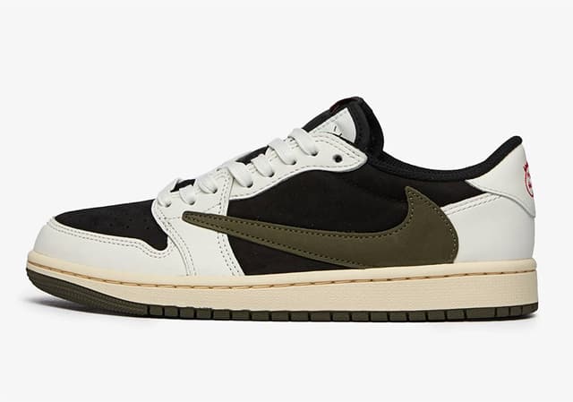 Travis Scott x Air Jordan 1 Low Jordan release photo