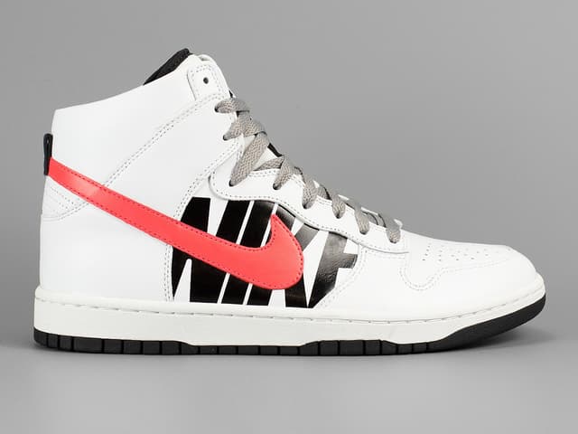 UNDFTD x Nike Dunk Lux Nike release photo