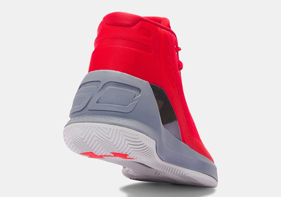 Under Armour Curry 3 “Davidson” release photo 3