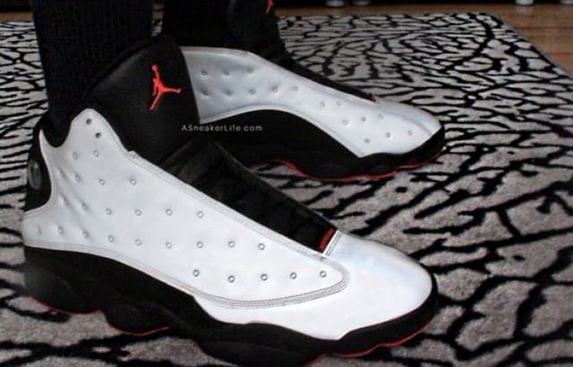 Air Jordan 13 Jordan release photo