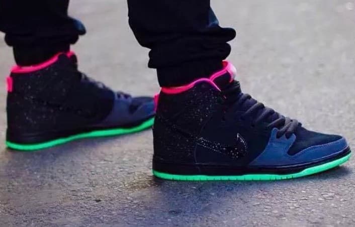 Nike Dunk High SB "Yeezy" release photo 5