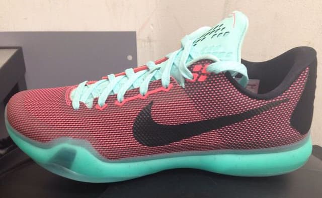 Nike Kobe X Easter Bunny Nike release photo