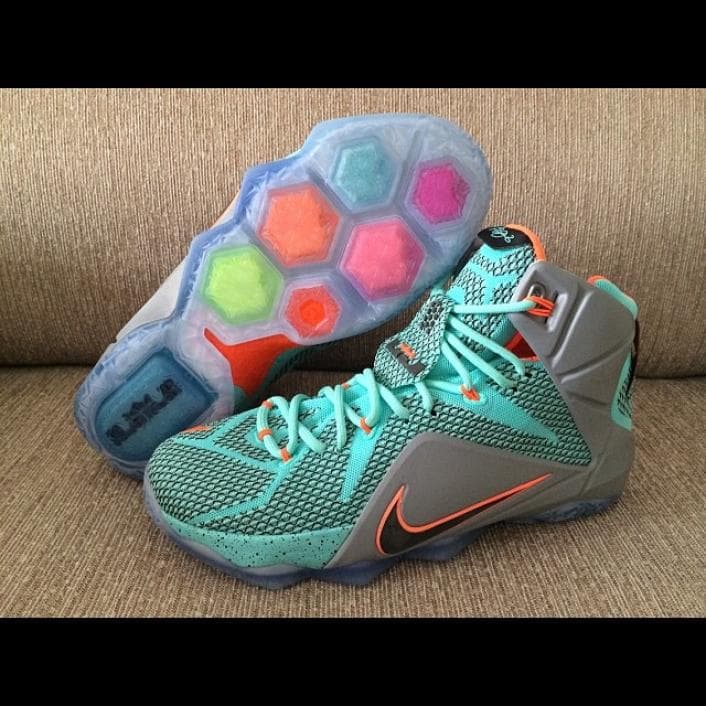 Nike LeBron 12 Sport Turquoise release photo 3