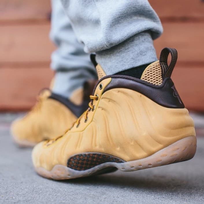 Nike Air Foamposite Pro "Wheat Suede" release photo 2