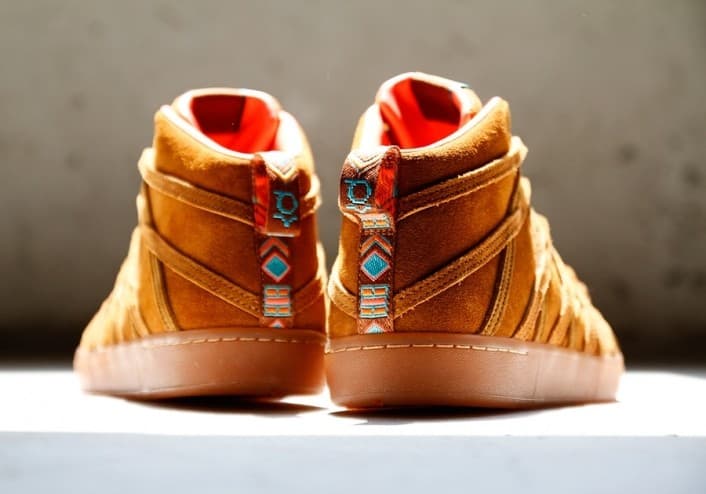 Nike KD 7 NSW 'Hazelnut' release photo 3
