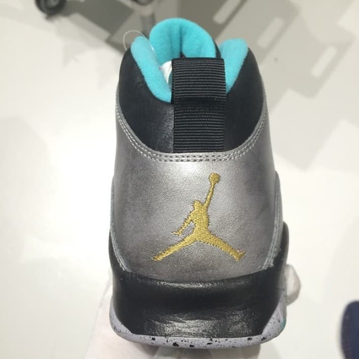 Air Jordan 10 "Lady Liberty" release photo 2