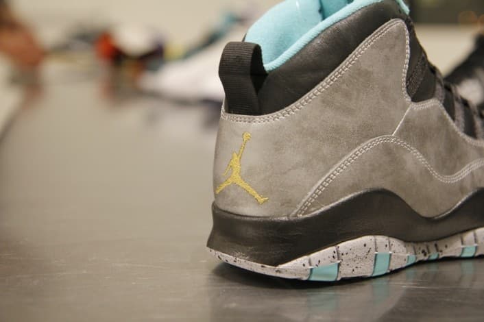 Air Jordan 10 "Lady Liberty" release photo 5
