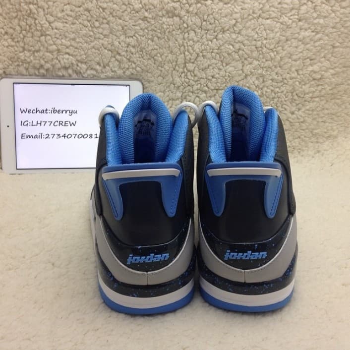 Jordan Dub Zero Retro release photo 2