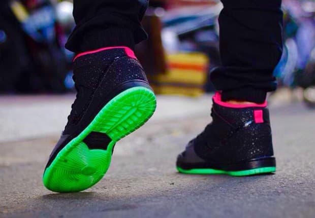 Nike Dunk High SB "Yeezy" release photo 3