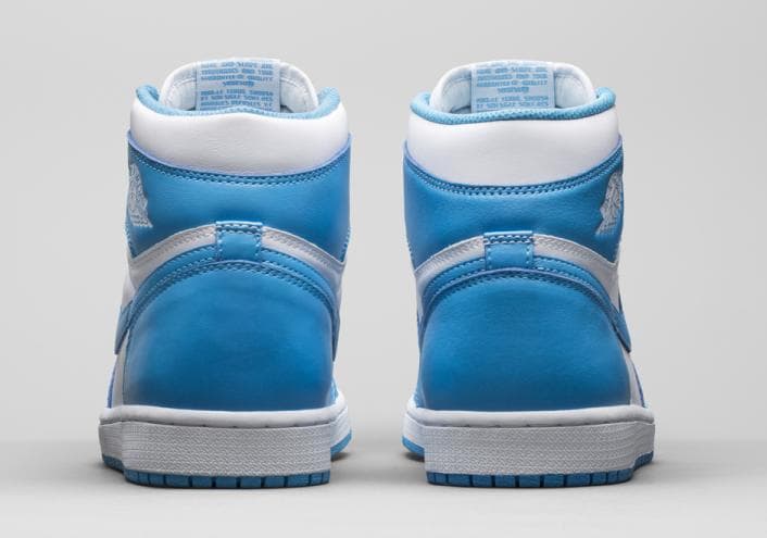 Air Jordan 1 'UNC' release photo 4