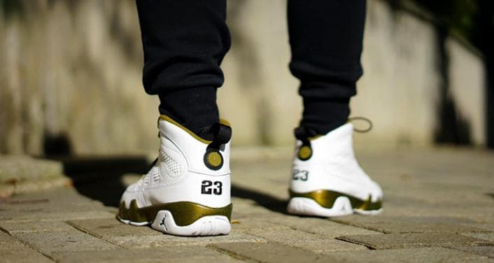 Air Jordan 9 'Statue' release photo 6