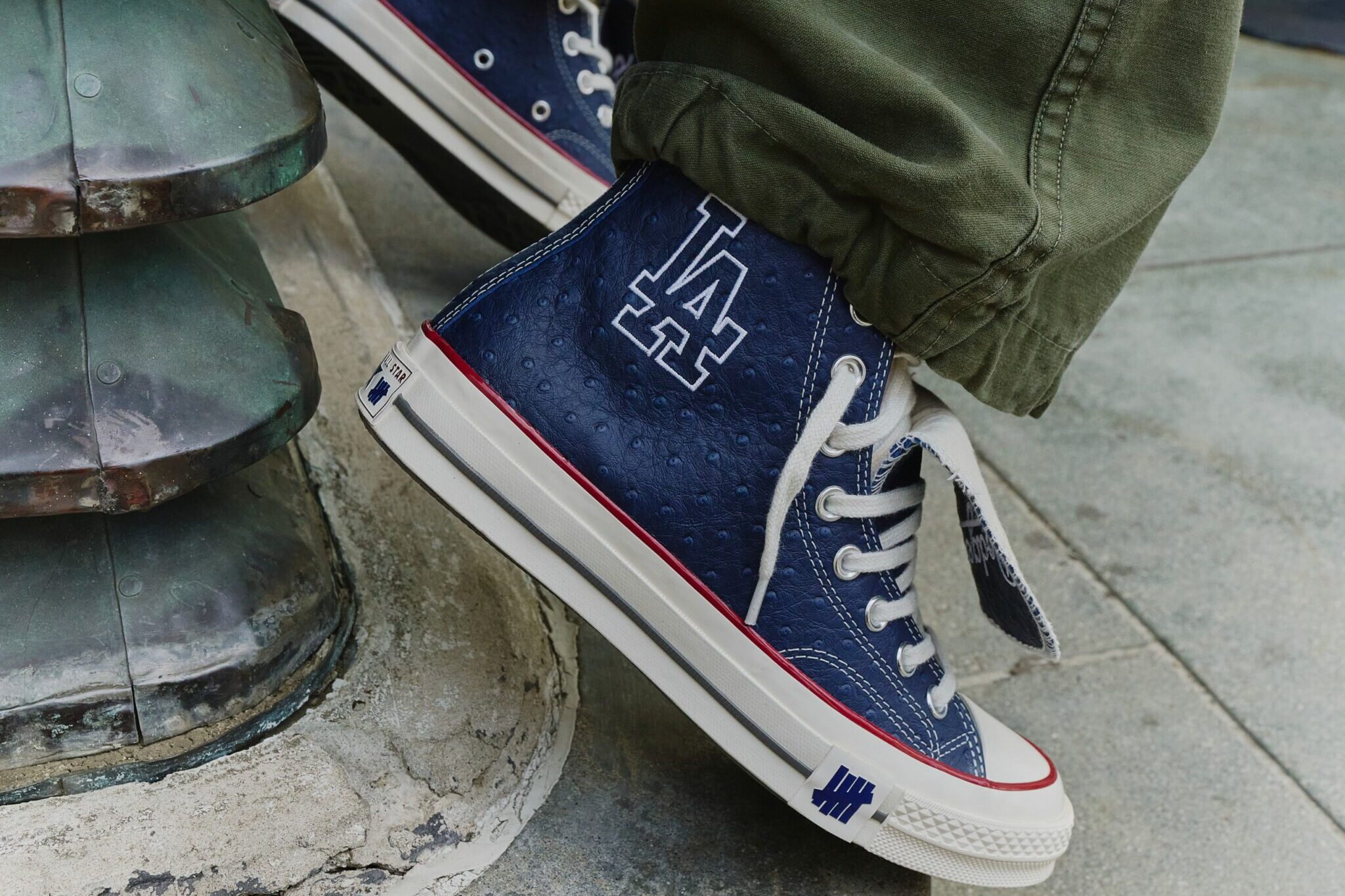 UNDEFEATED x Converse Chuck 70 