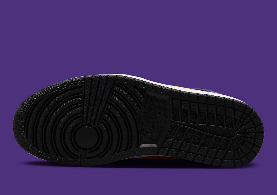Air Jordan 1 High Flyease