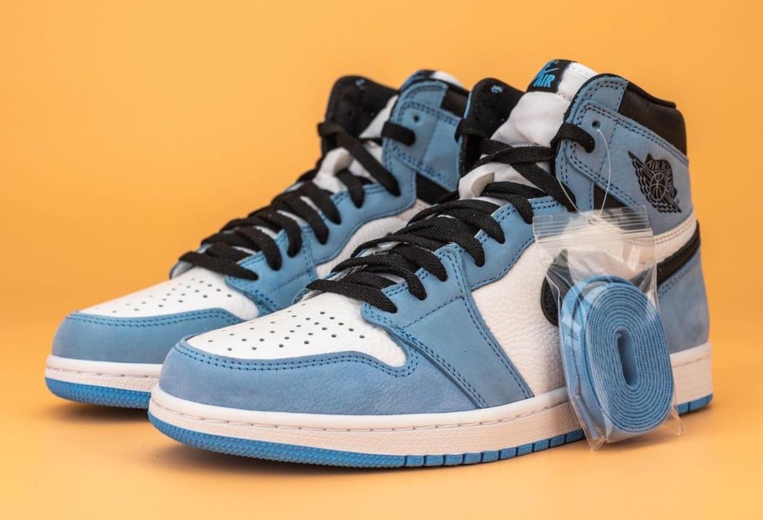 Air Jordan 1 High OG “University Blue”