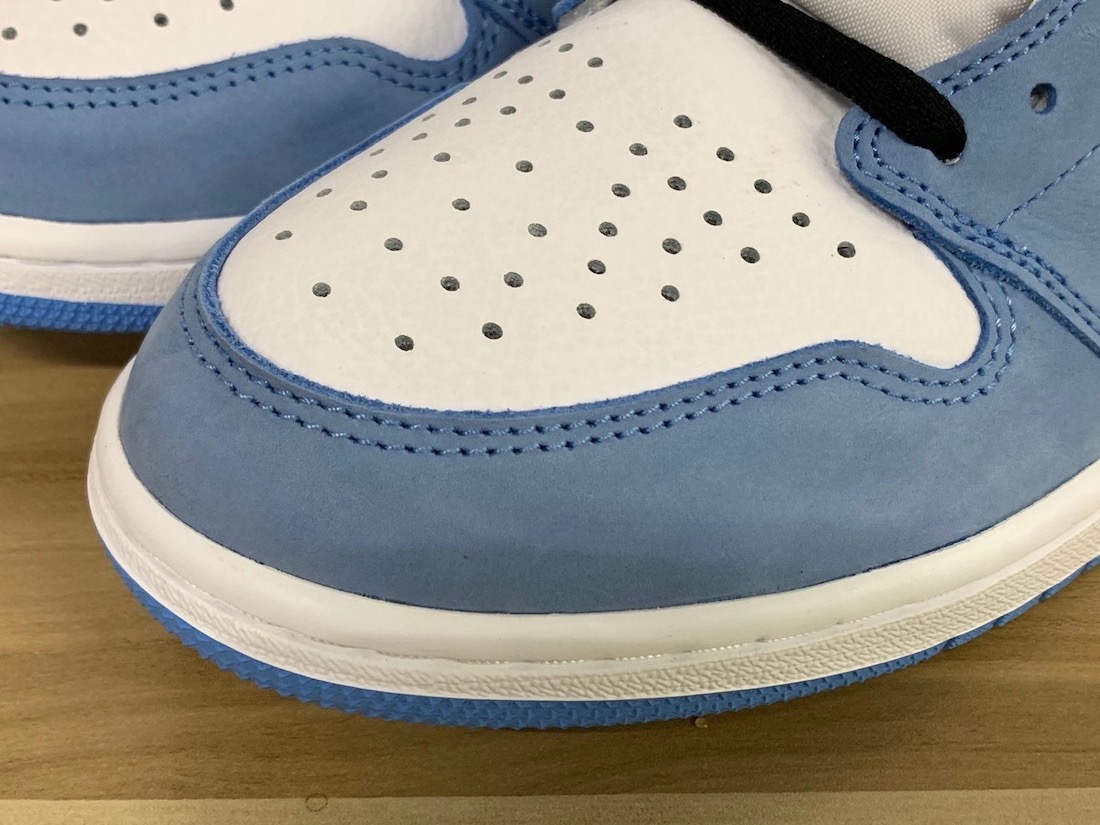 Air Jordan 1 High OG “University Blue”