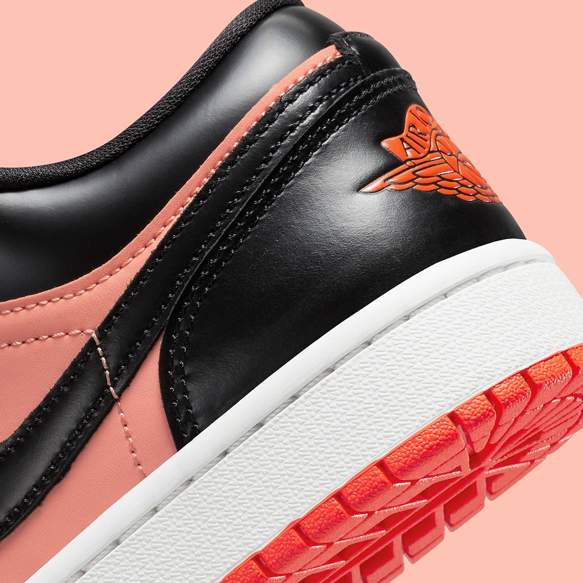 Air Jordan 1 Low