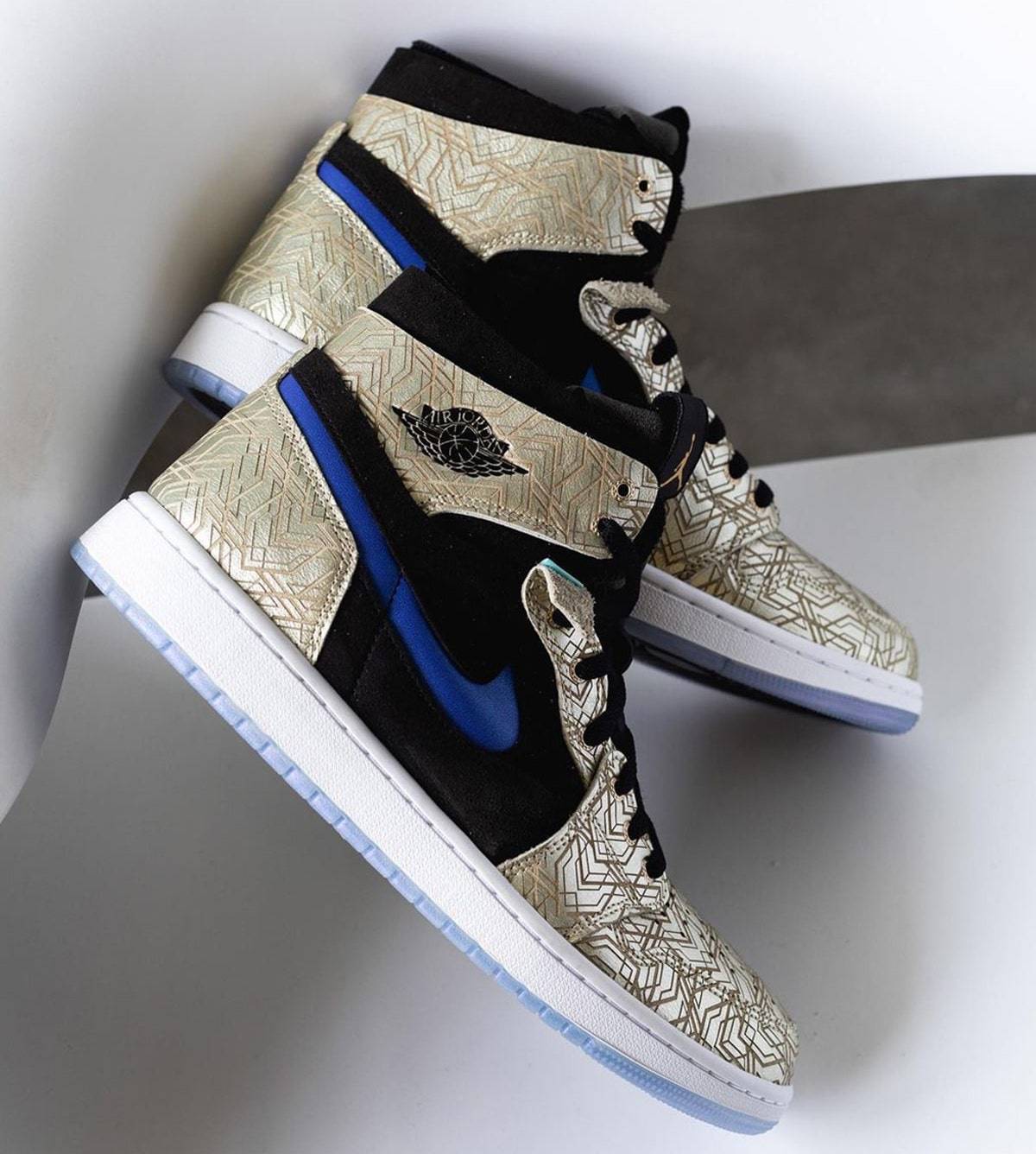 Air Jordan 1 Zoom CMFT “Gold Laser”