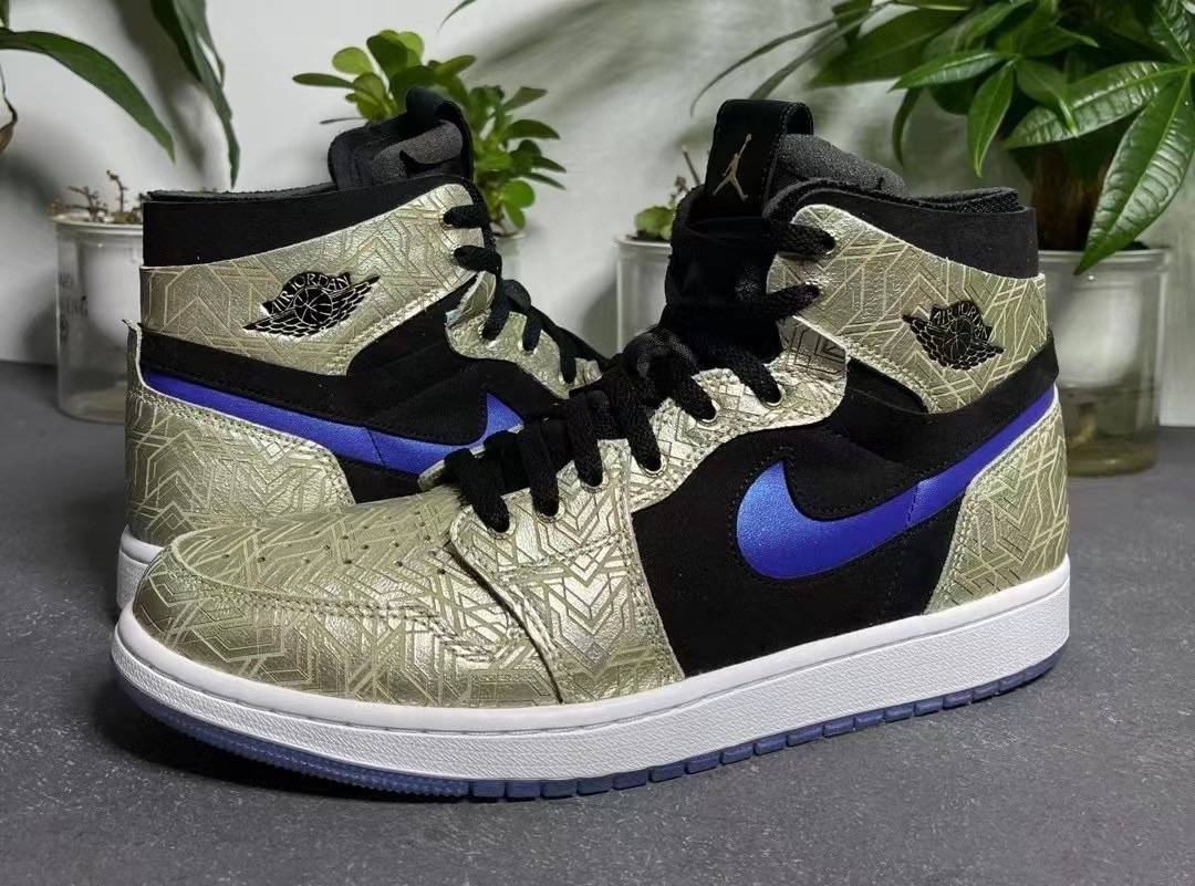 Air Jordan 1 Zoom CMFT “Gold Laser”