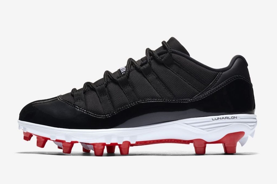 Air Jordan 11 Cleats