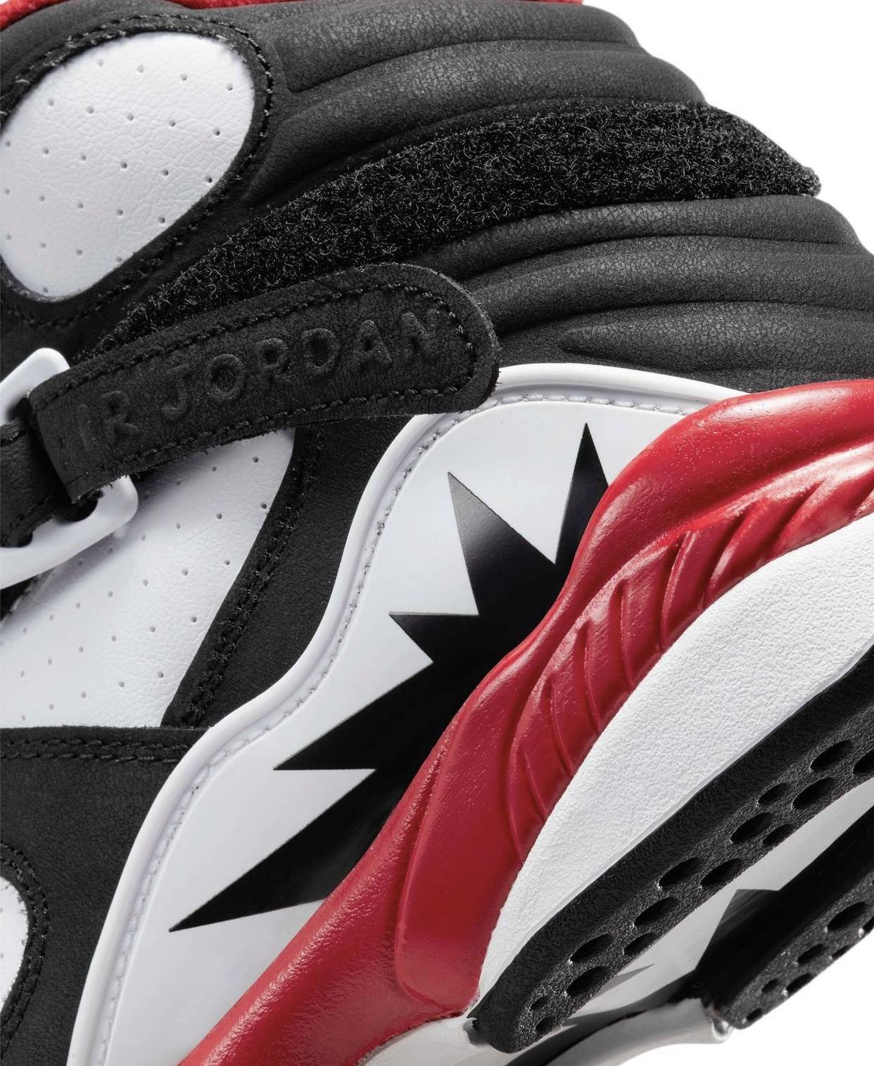 Air Jordan 8 GS “Paprika”