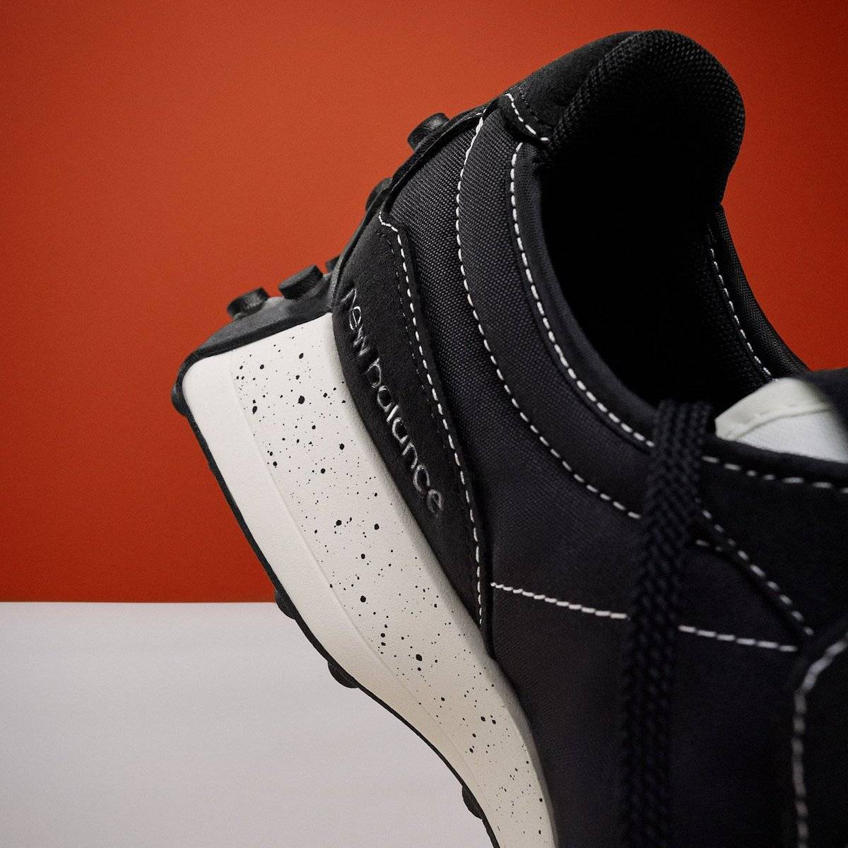 COLORSxSTUDIOS x New Balance 327
