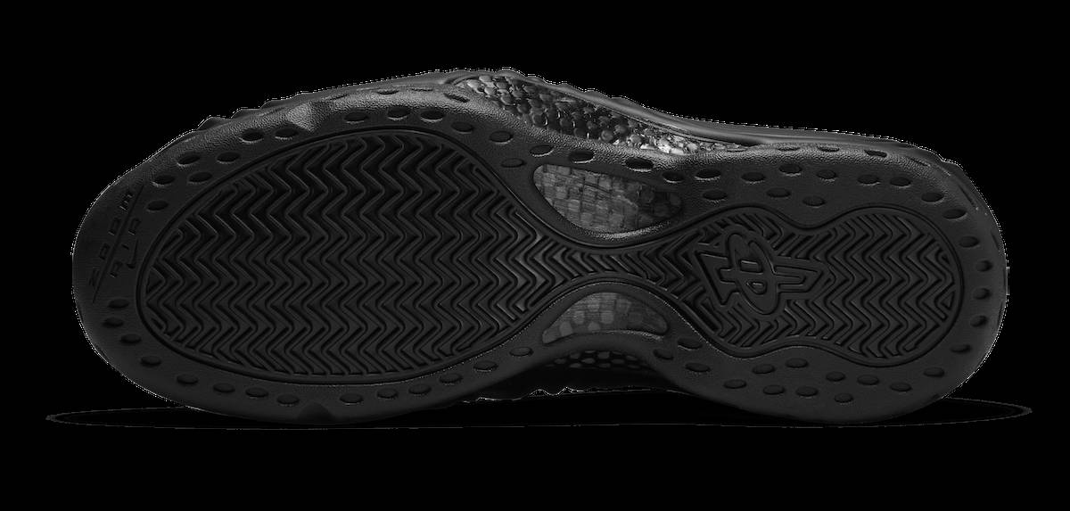 CDG x Nike Air Foamposite One