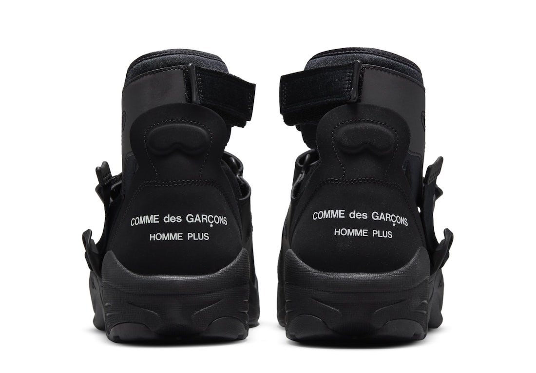 Comme des Garçons Homme Plus x Nike Air Carnivore