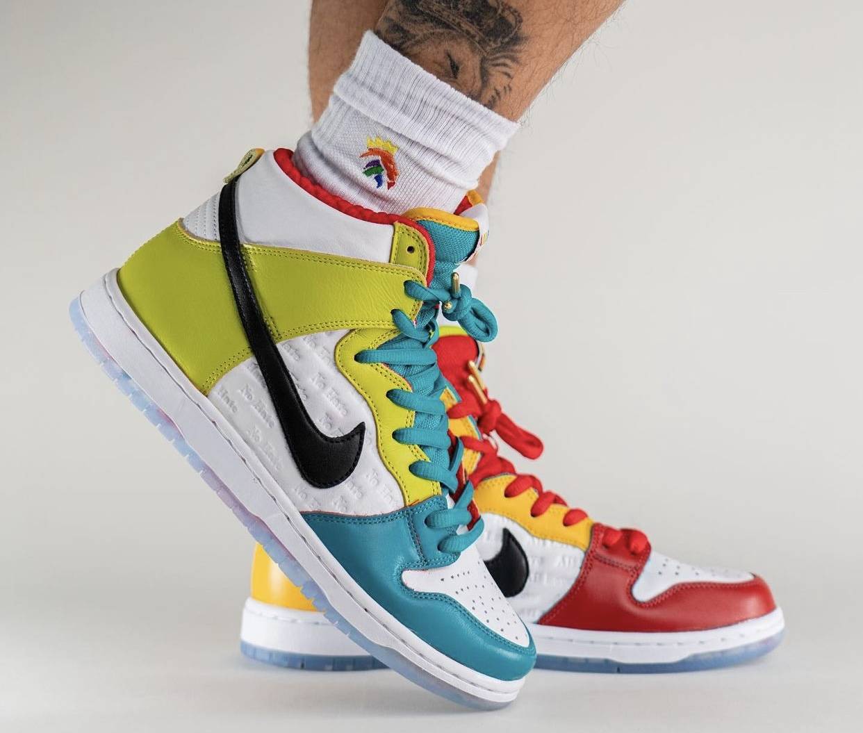FroSkate x Nike SB Dunk High “All Love No Hate”