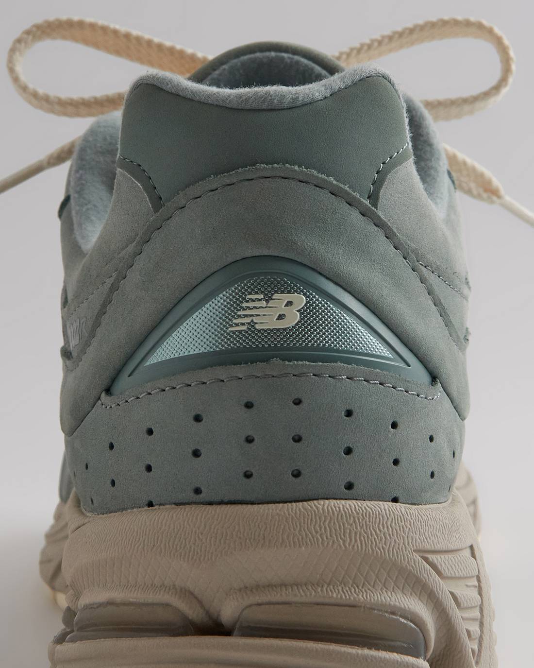 Kith x New Balance 993 “Pistachio”