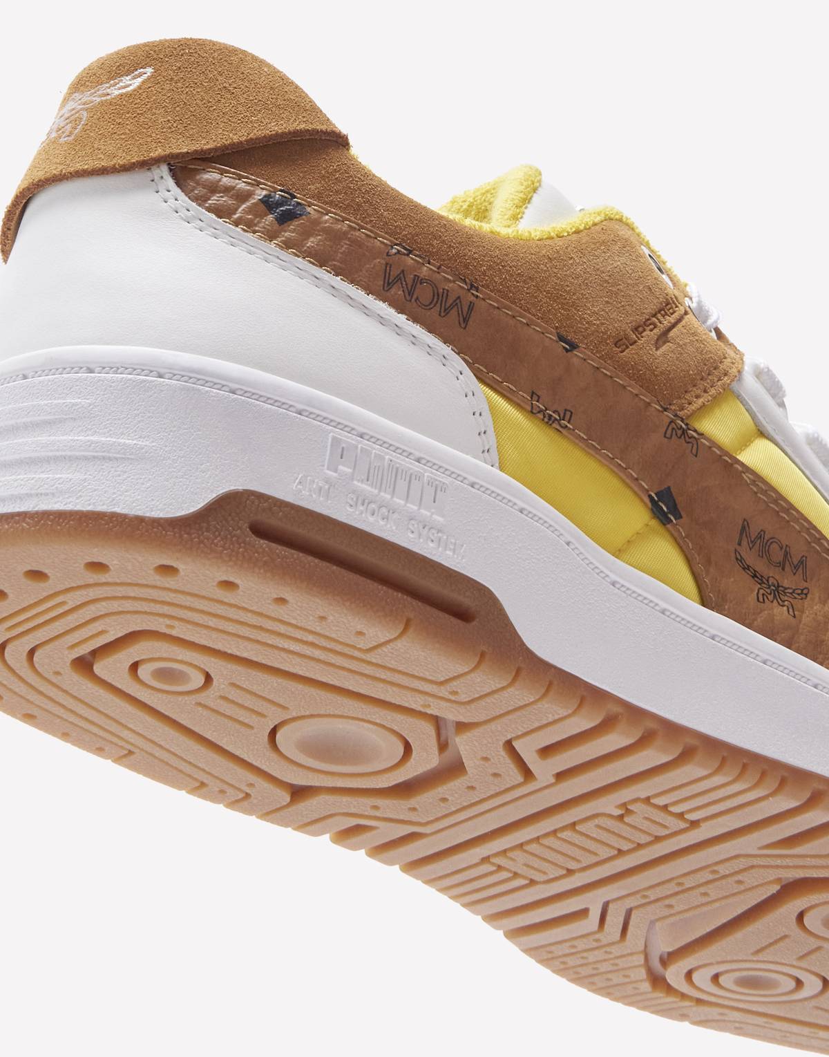 MCM x PUMA Slipstream Lo “Show Love”