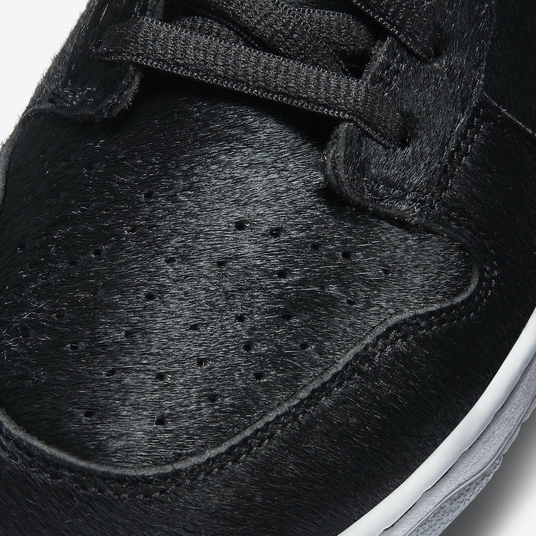 Medicom Toy x Nike SB Dunk Low “[email protected]”