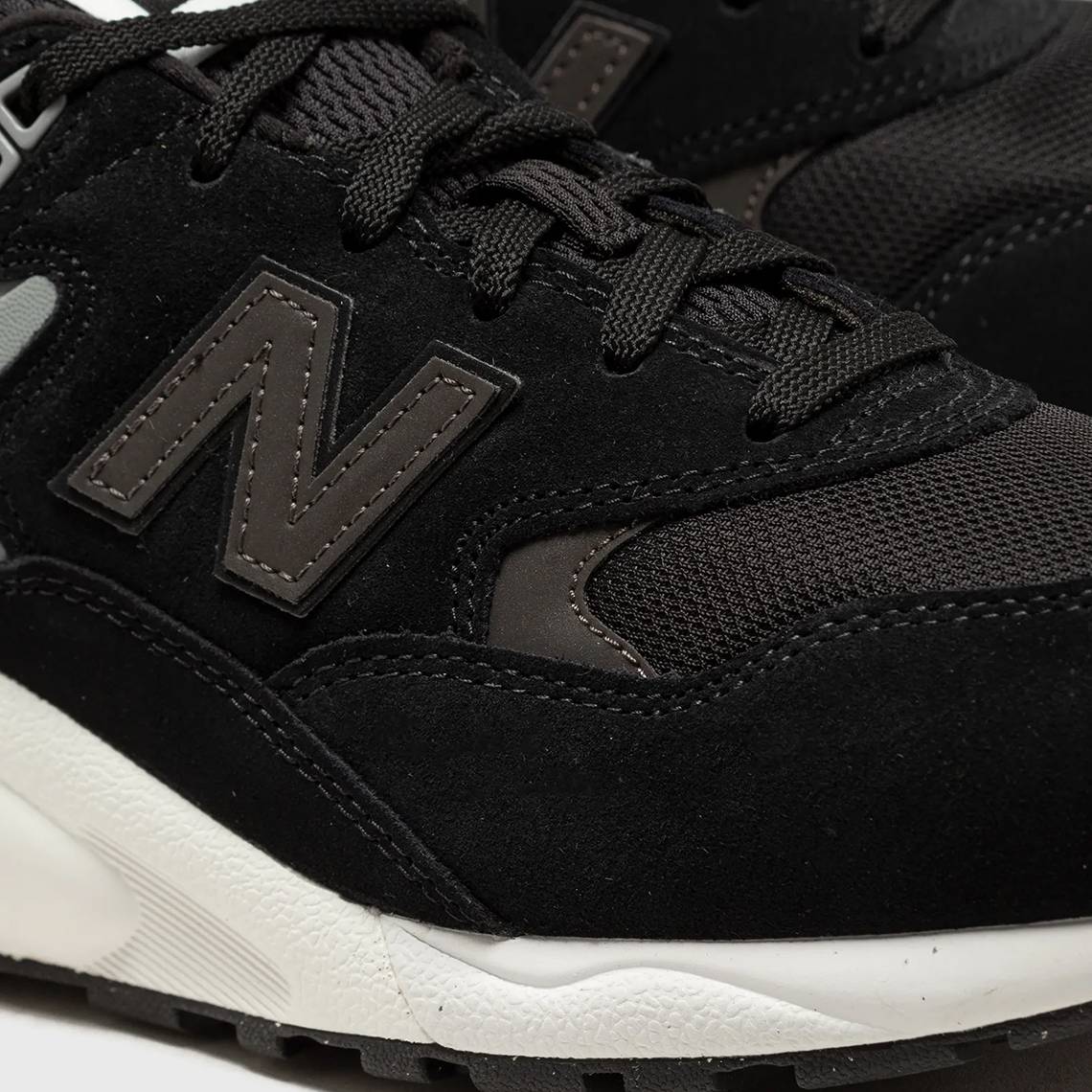 New Balance 580
