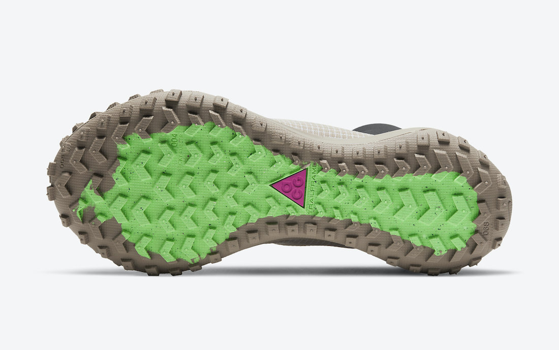 Nike ACG Mountain Fly GORE-TEX “Khaki”