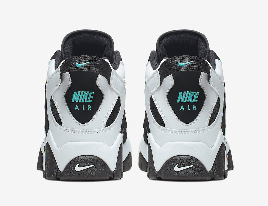 Nike Air Barrage Mid