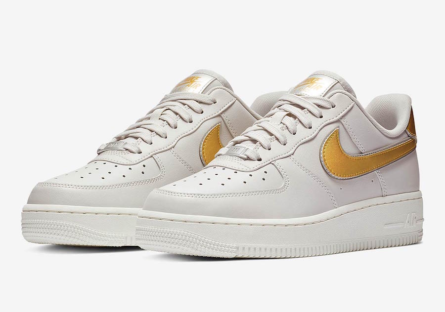 Nike Air Force 1 dorato Nike Air Force 1 dorato