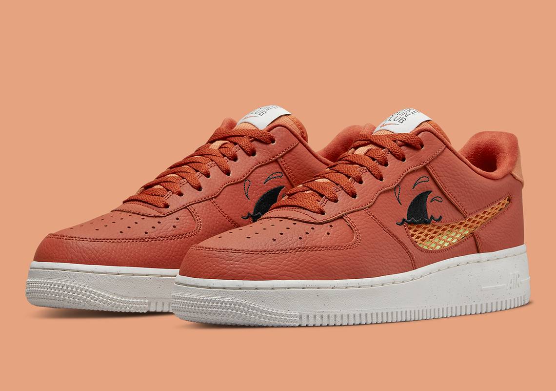 Nike Air Force 1