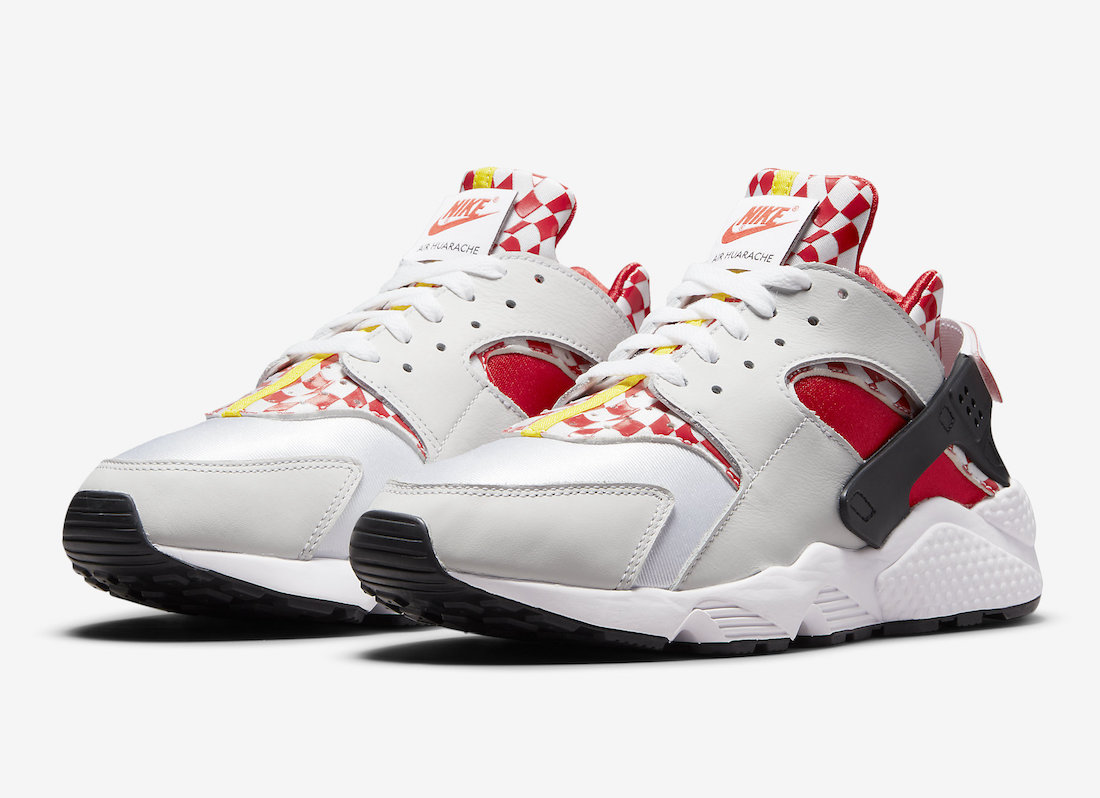 Nike Air Huarache “Liverpool”