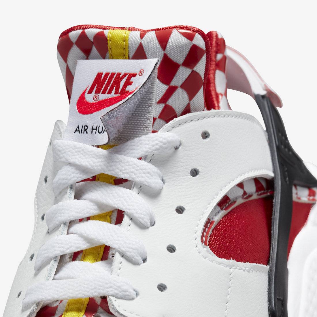 Nike Air Huarache “Liverpool”