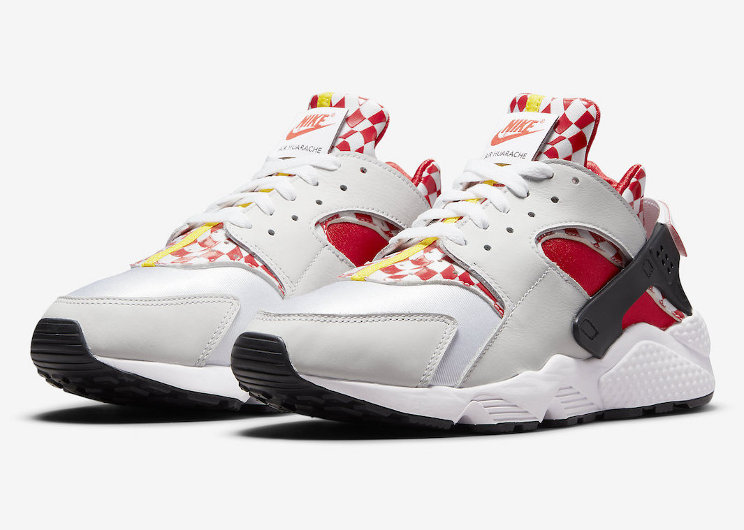 Nike Air Huarache “Liverpool”